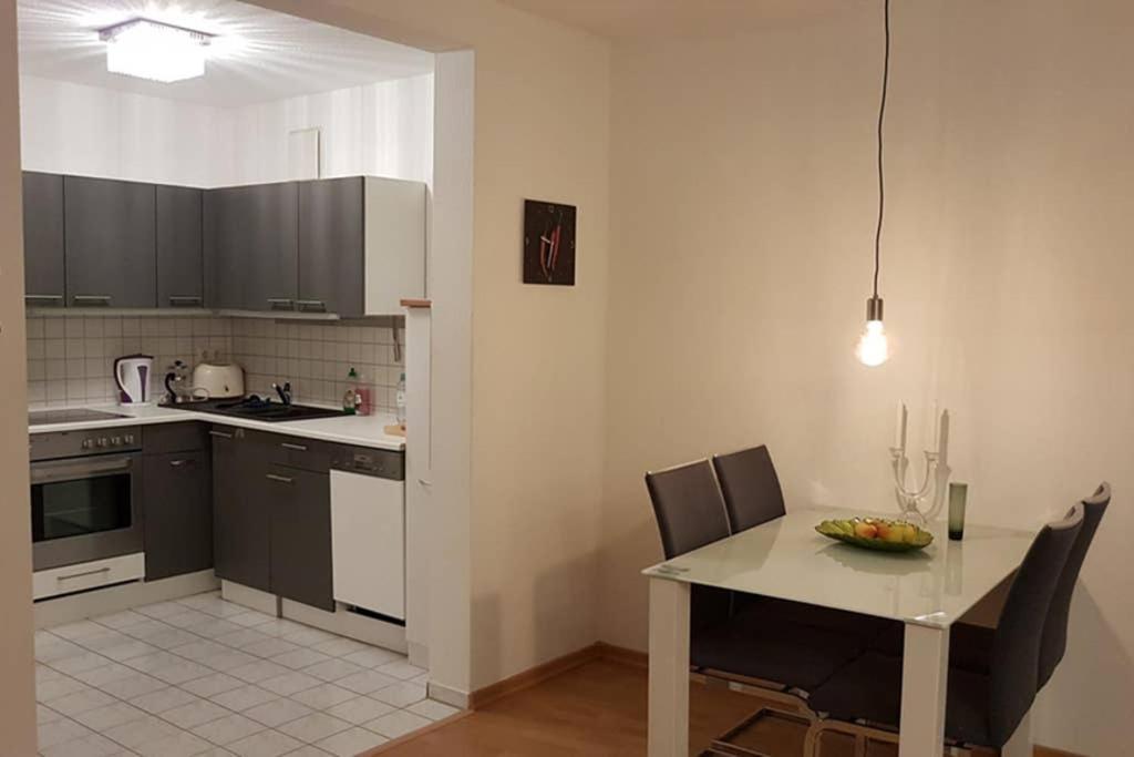Carlo Familienfreundliches 3-Raum Apartment Auf Der Dom-Insel Brandenburg  Dış mekan fotoğraf