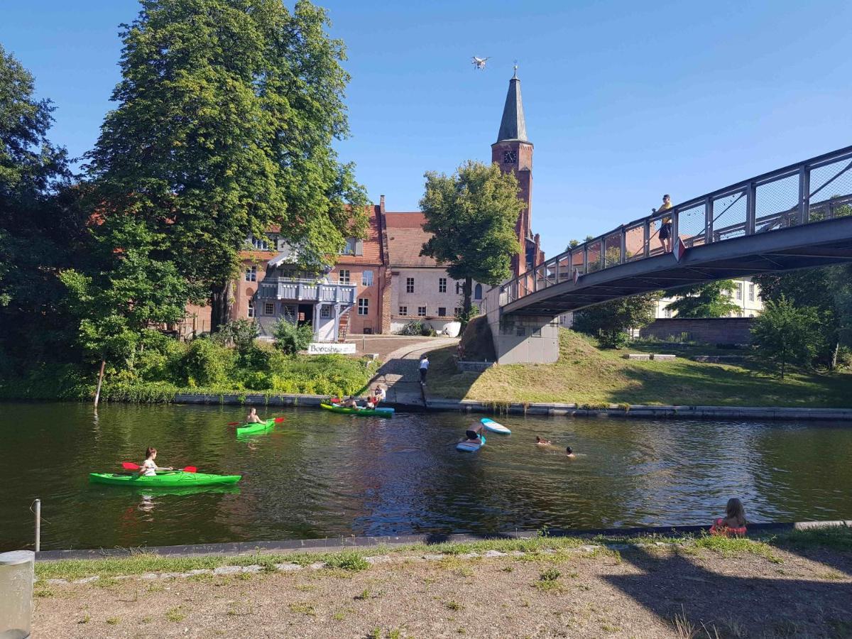 Carlo Familienfreundliches 3-Raum Apartment Auf Der Dom-Insel Brandenburg  Dış mekan fotoğraf