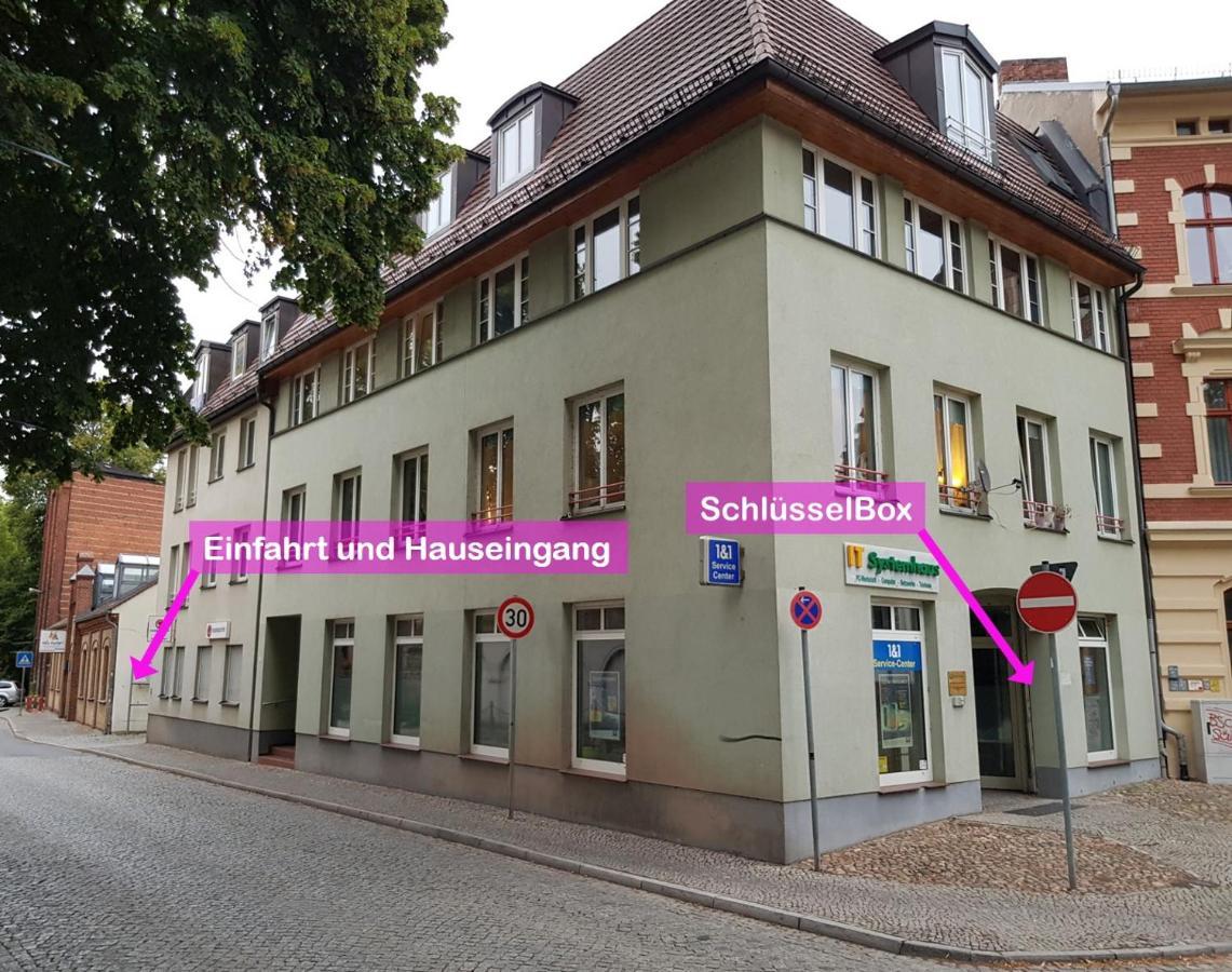 Carlo Familienfreundliches 3-Raum Apartment Auf Der Dom-Insel Brandenburg  Dış mekan fotoğraf